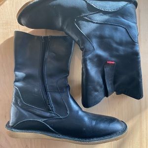 Oliberte black leather boots